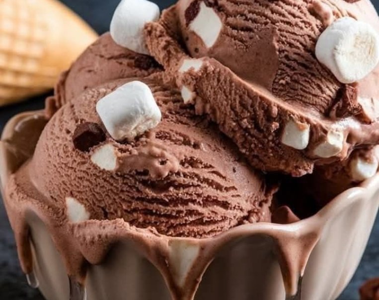 Smooth chocolate ice cream with roasted nuts and marshmallows at Secret Tide Beach restaurant in Tangalle